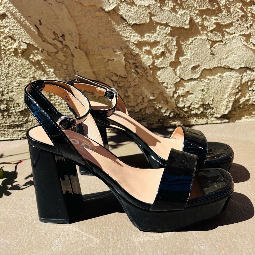 Chic Black Women's Block Heel Sandals